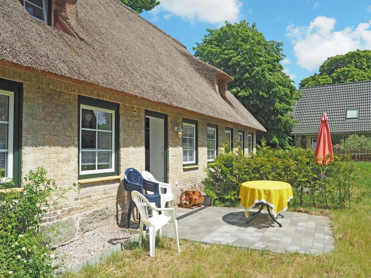 Peter Horn - Ferienwohnungen Unter Reet Silberstedt Exterior photo
